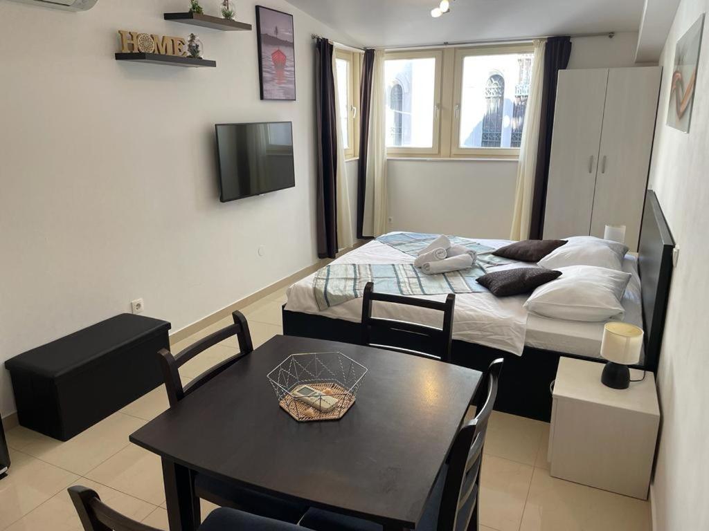 Piazza Square City Top Centre Apartments Split Luaran gambar