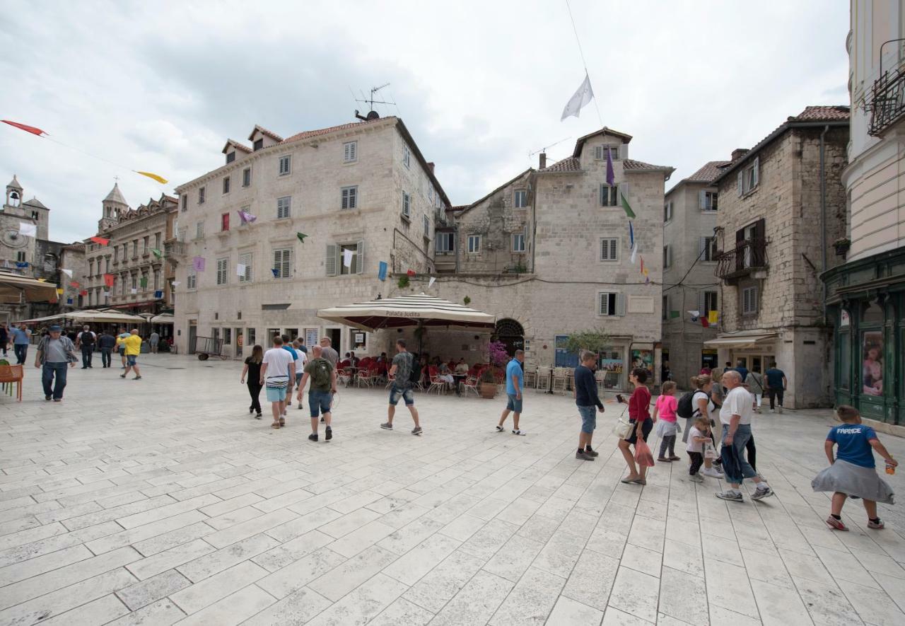 Piazza Square City Top Centre Apartments Split Luaran gambar